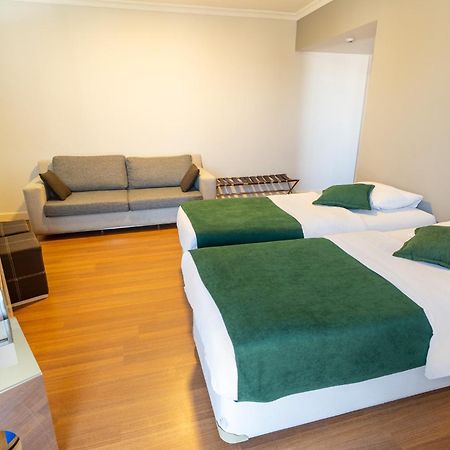Konak Park Otel Yomra トラブゾン エクステリア 写真