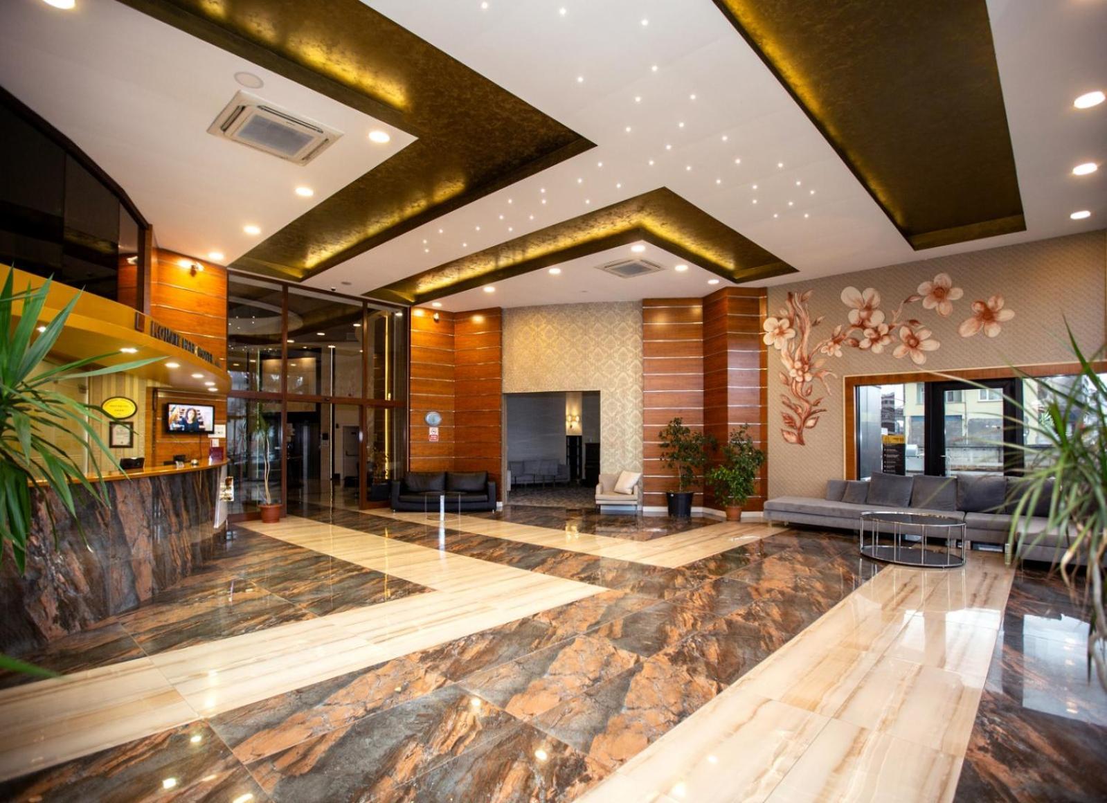 Konak Park Otel Yomra トラブゾン エクステリア 写真